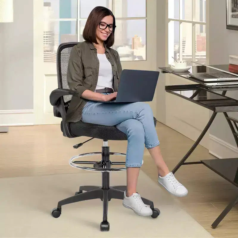 Silla alta de oficina FDW de malla para dibujo, silla para computadora con soporte lumbar, altura ajustable, función giratoria y reposapiés, negra
