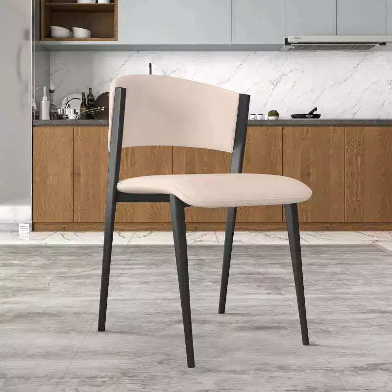 Gepolstertes Esszimmerstuhl-Set, 2 Stück, mit Ledersitzen und schwarzem Eisengestell samt Beinen, moderne Sitzgelegenheiten für Küche, Esszimmer und Café