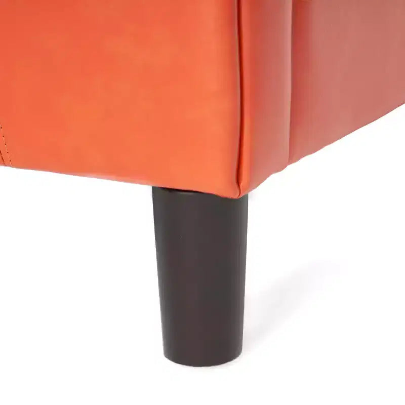 Fauteuil club rembourré de style transitionnel, forme tonneau