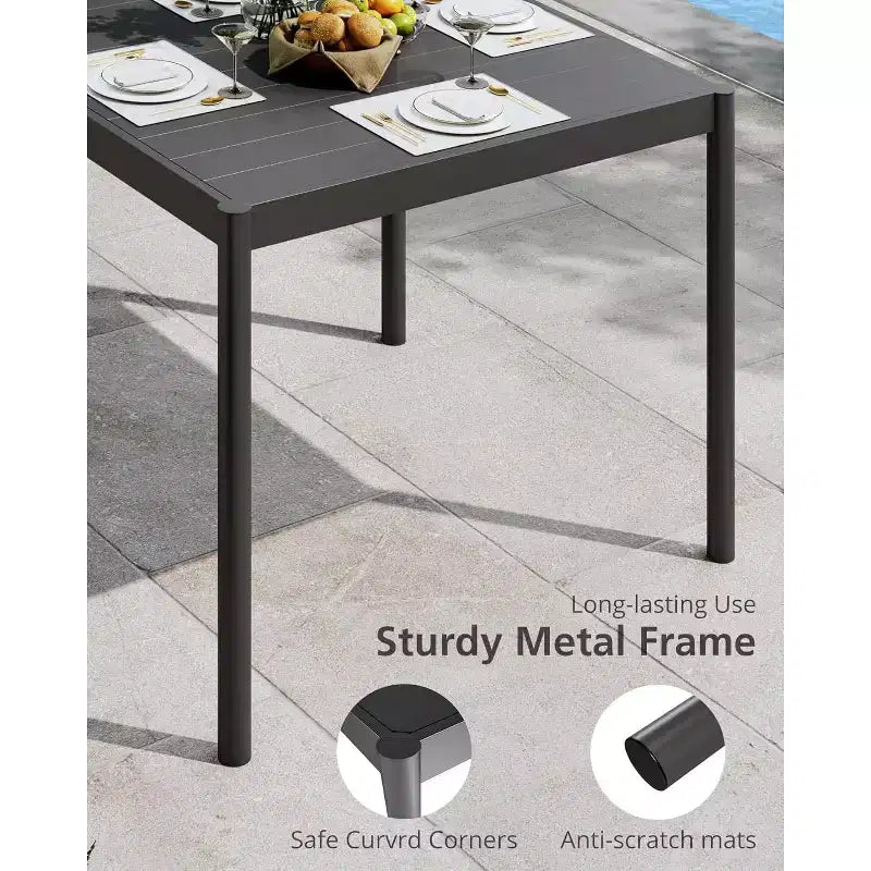 Table de jardin pour 4/6 personnes, table d’extérieur en aluminium avec cadre en acier antirouille, mobilier d’extérieur robuste supportant 350Lbs et sans entretien, noir