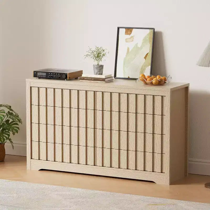Geriffelte Kommode für das Schlafzimmer mit 8 Schubladen, 54 Zoll breite moderne Kommode mit geschwungenem Profil, natürlicher Organizer aus Holzschubladen für das Schlafzimmer