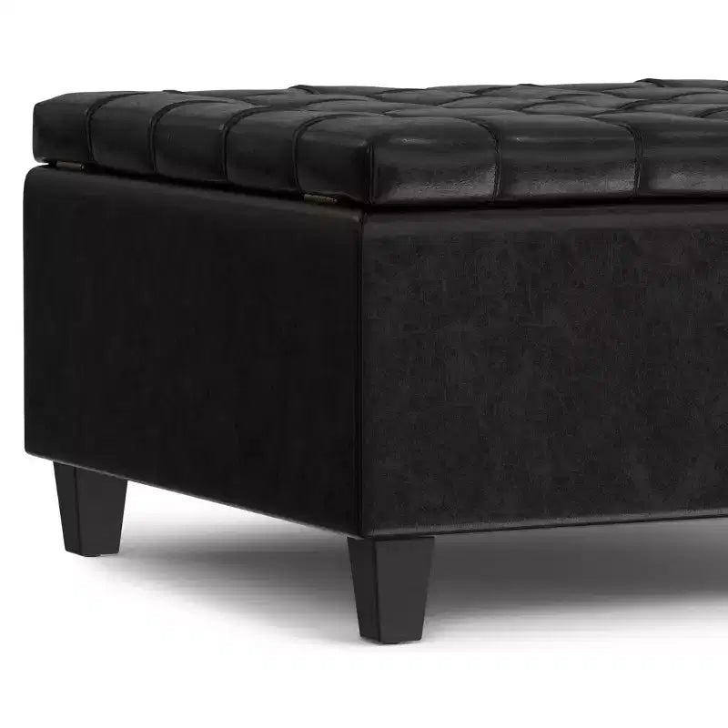 Kleiner quadratischer Couchtisch mit Stauraum, Sitzhocker aus veganem Leder